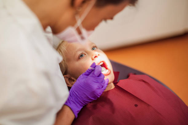 Best Dentist for Tooth Abscess  in Ukiah, CA